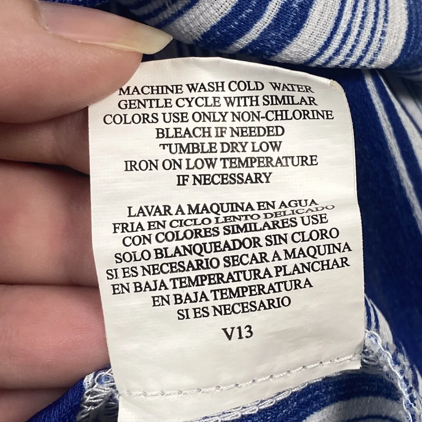 EUC Womens Lily White Size L Blue White Striped Tank Blouse Tiered Nautical - Image 5