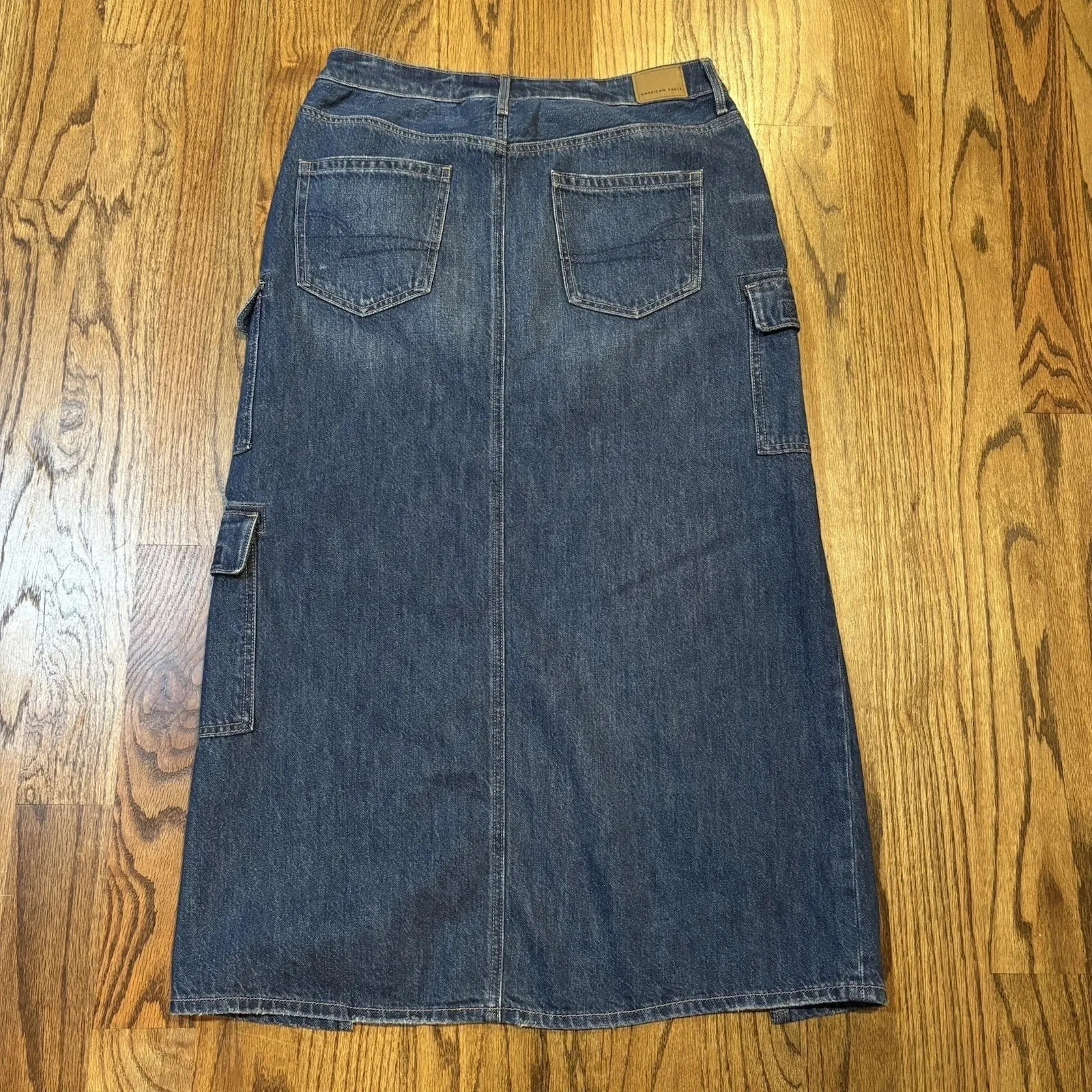 American Eagle‎ Y2K Low-Rise Maxi  Jean Skirt Sz  8 Medium Wash Grunge Denim - Image 2