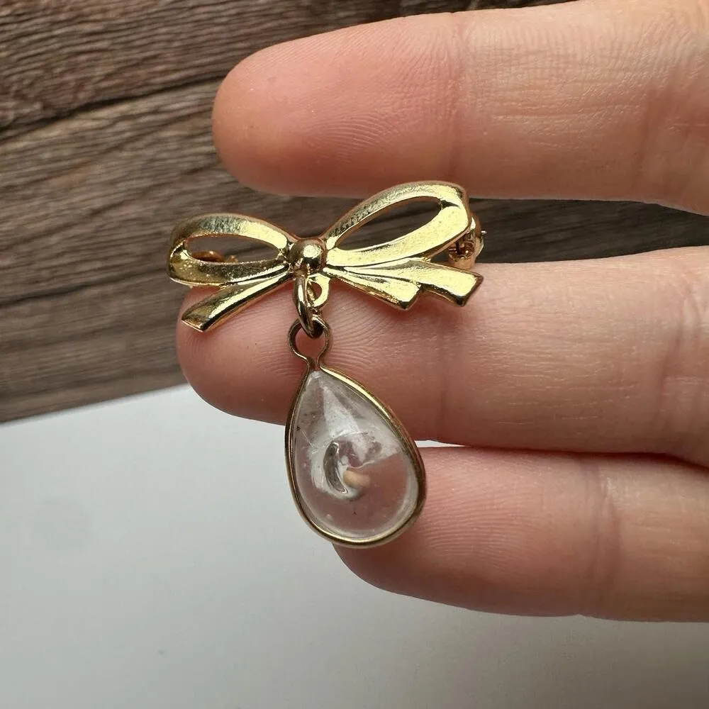 Mustard Seed Dangle Charm Brooch Pin Gold Tone - Image 2