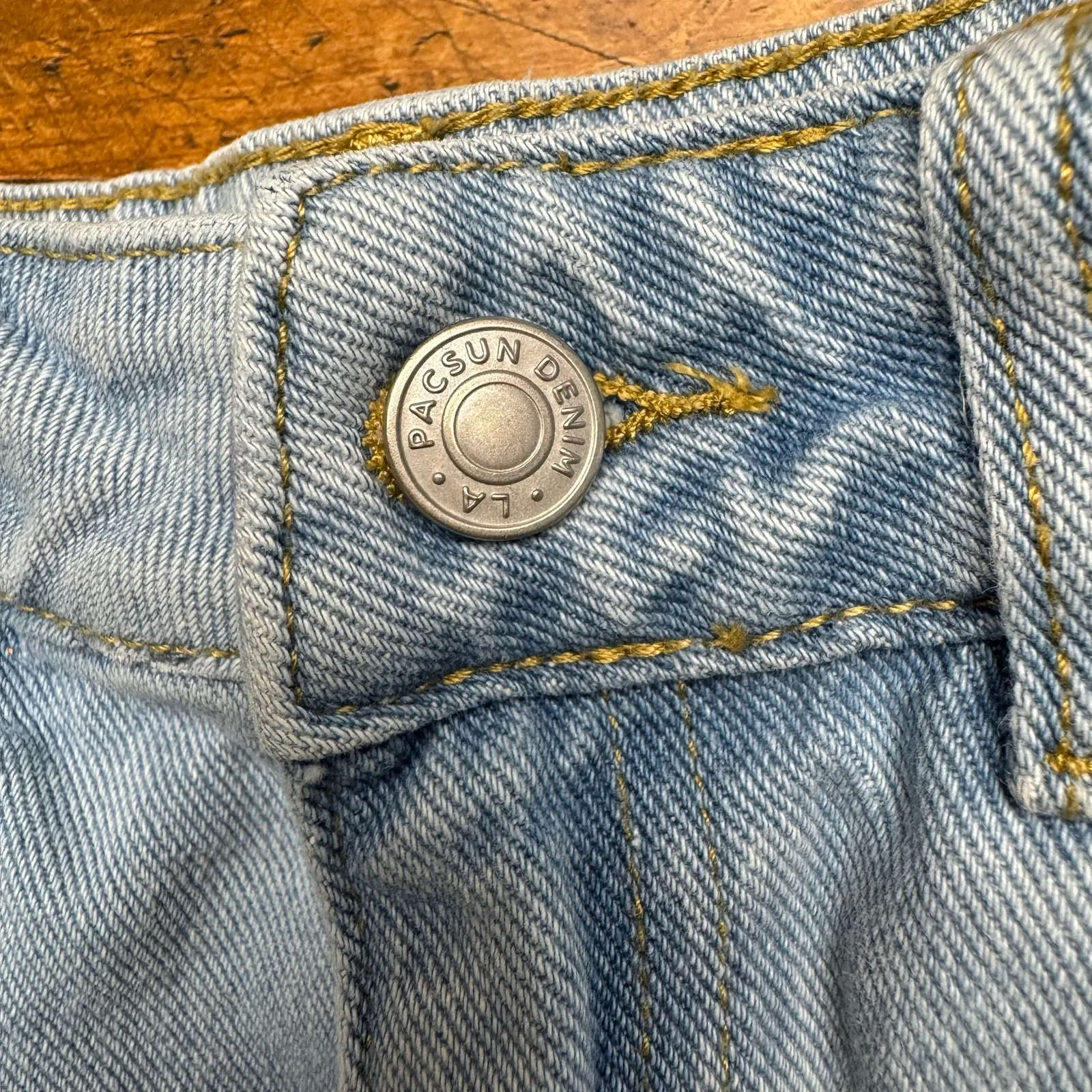 Pacsun mom‎ shorts size 26 - Image 5