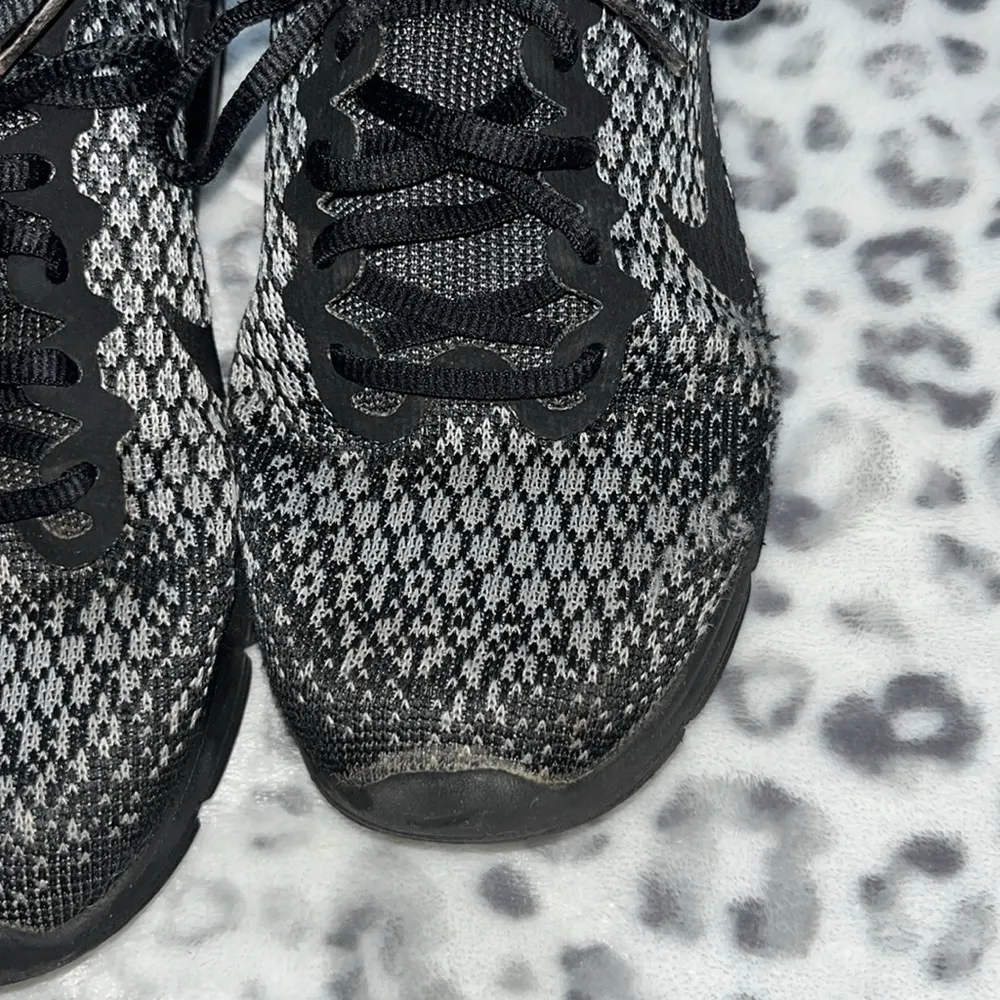 Nike AirMax Sequent 2 - Image 3