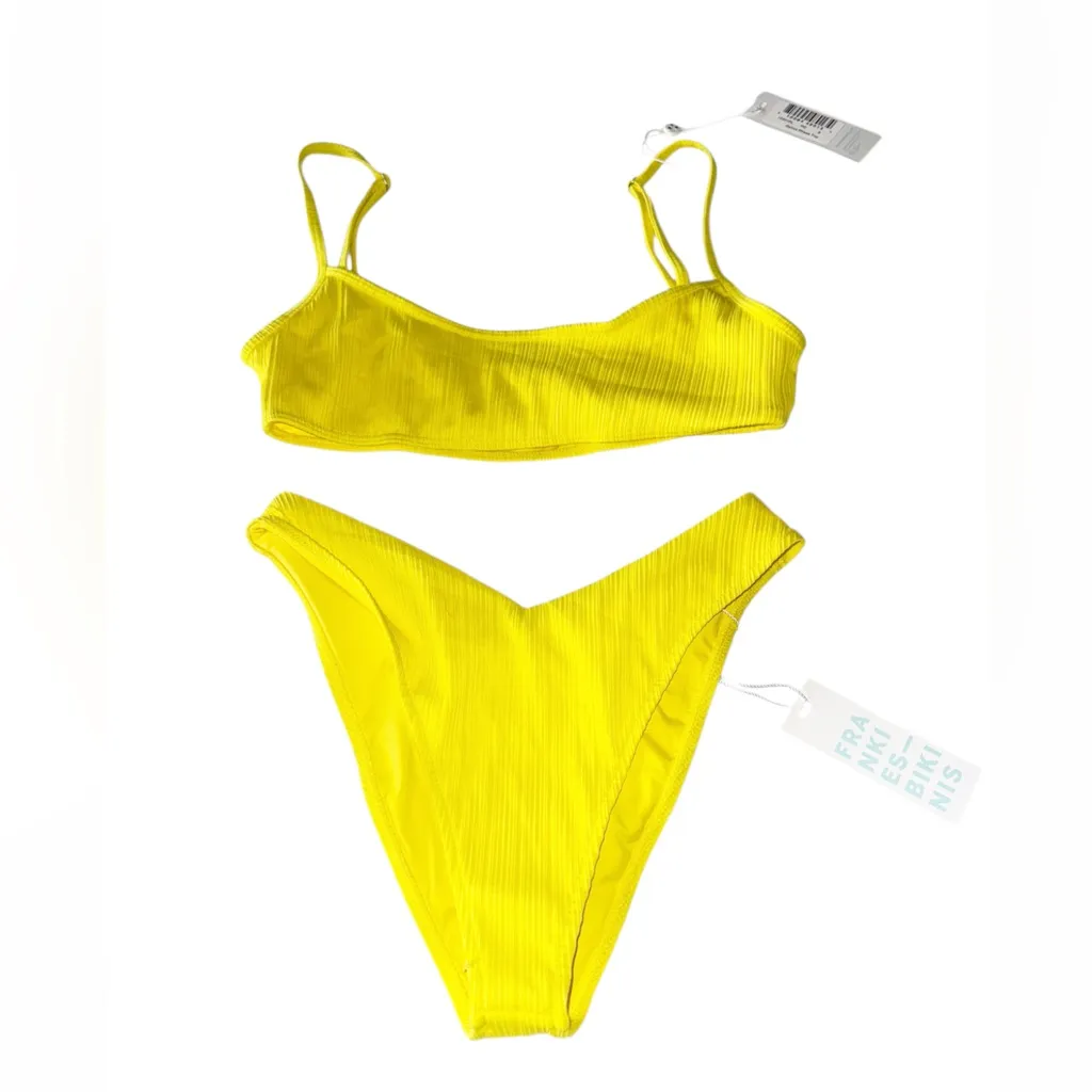 NWT  Frankie’s Bikinis SET x REVOLVE Dallas Plisse Top Pina Colada  Enzo Bottoms - Image 2