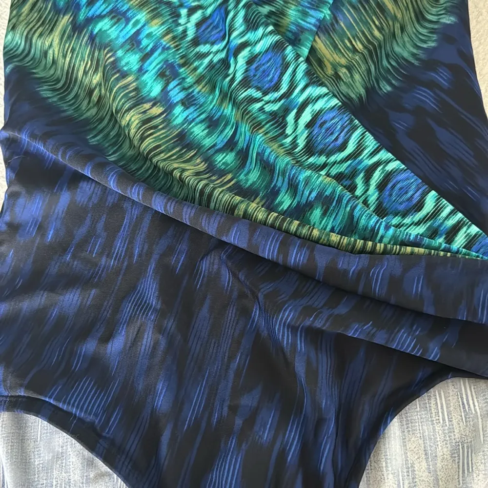 MiracleSuit  Alhambra Wrapsody One Piece Swimsuit, size 14, $198 - Image 8