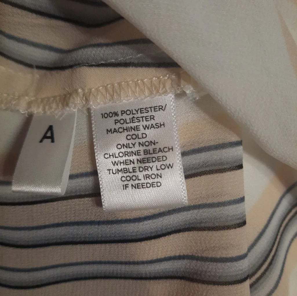 Ann Taylor Loft Long Sleeve Blouse Size XST - Image 4