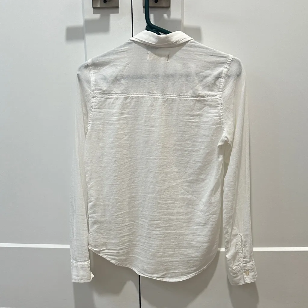 Hollister White Button-Up Shirt - Image 3