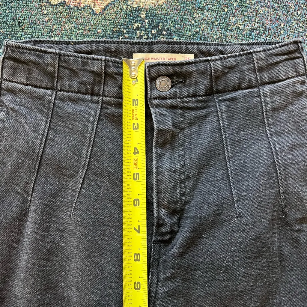 Levi’s Black High-Waist Tapered Jeans 25x29 Y2K Streetwear Mom Jean Vintage 90s - Image 13