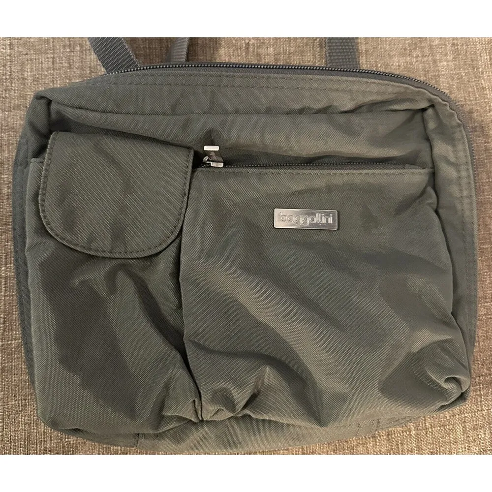 Baggallini Zip Close Crossbody Bag PocketsAdjustable Strap Gray/Yellow Interior - Image 4