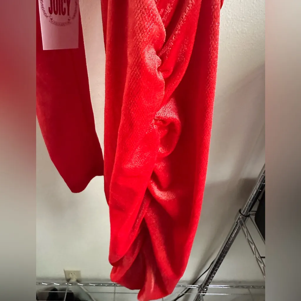 JUICY COUTURE Sports Car Red Dress. - Image 6