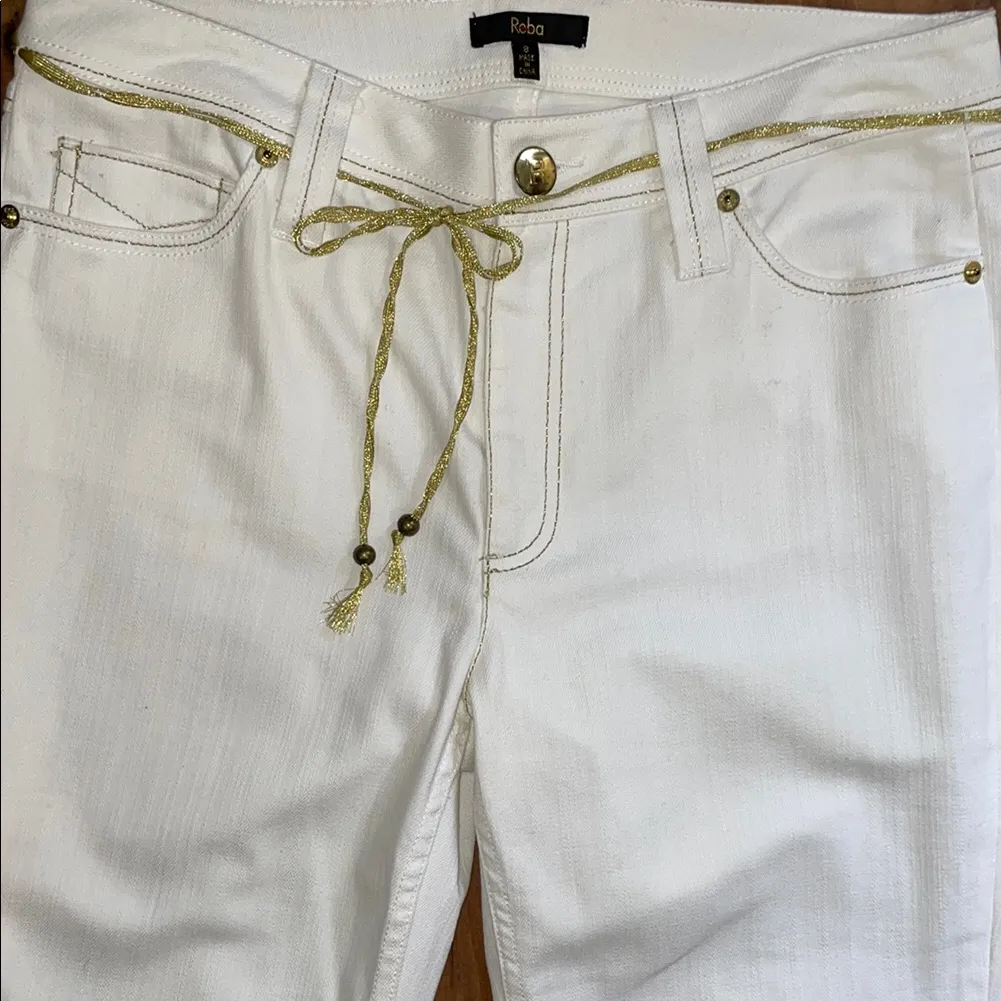 Reba Women’s Cream Boot Cut Jeans with Gold Stitch Size 8 - Image 3