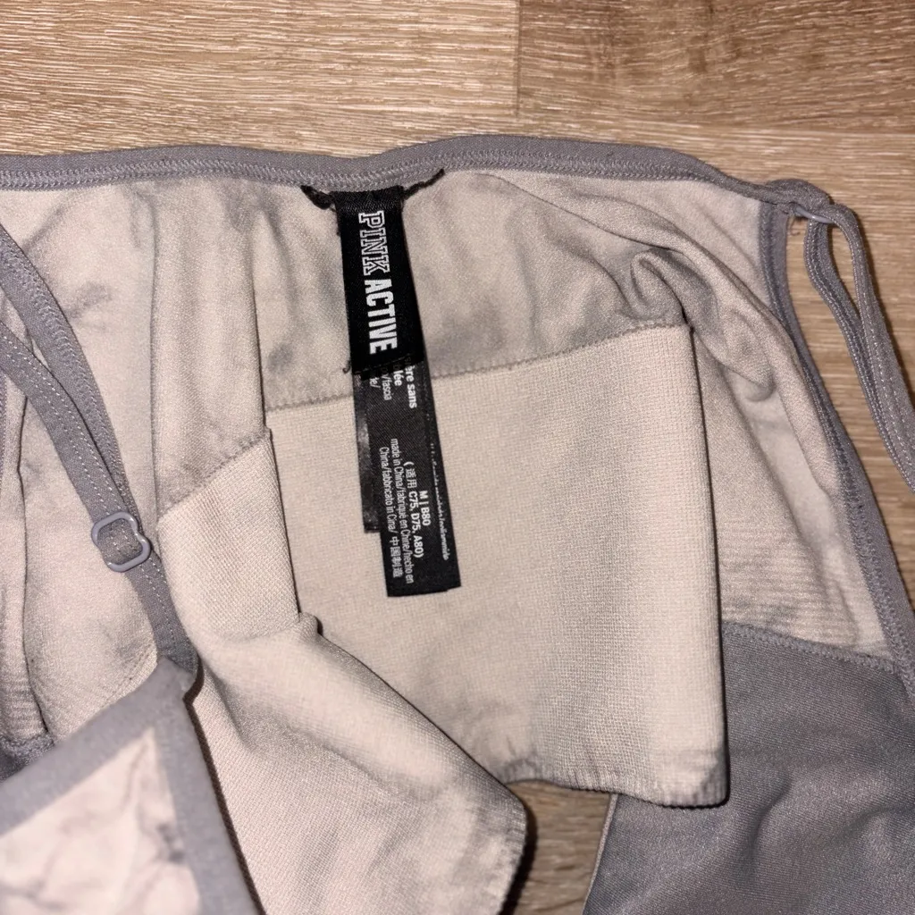 PINK Victoria's Secret Seamless Lightly Lined Marble Gray Sports Bra - Image 3