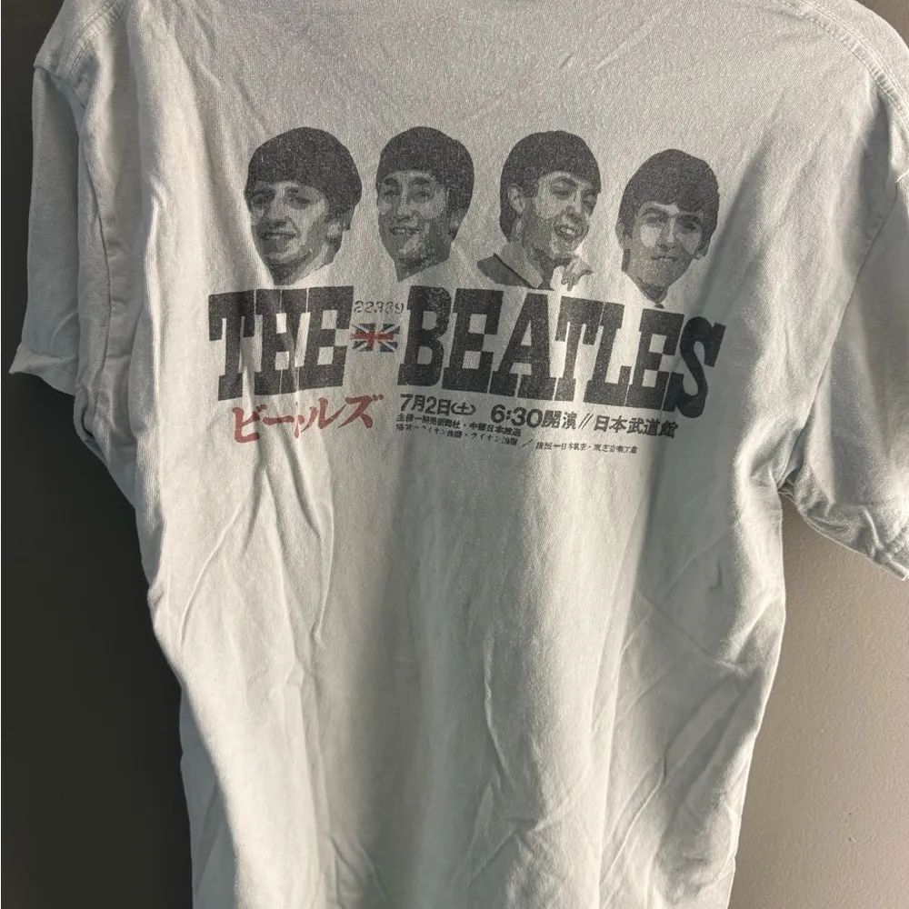 The Beatles Graphic Shirt Size M - Image 2