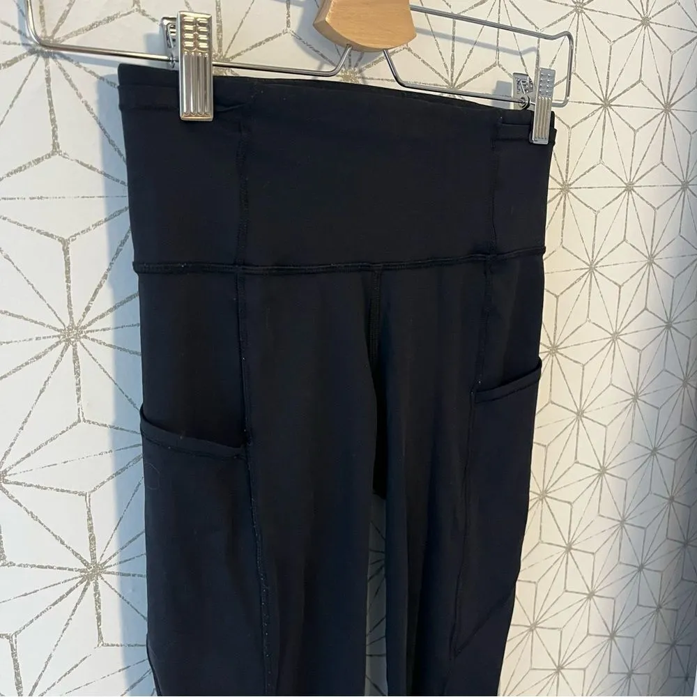 Lululemon Fast & Free Crop II *Nulux 19"
Black - Image 6