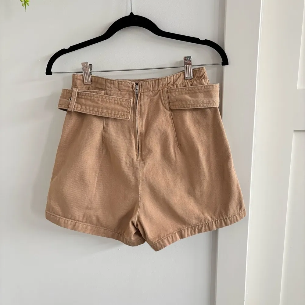 Urban Outfitters Womens Khaki High Waisted Belted Shorts Crisscross Skort Look 0 - Image 4