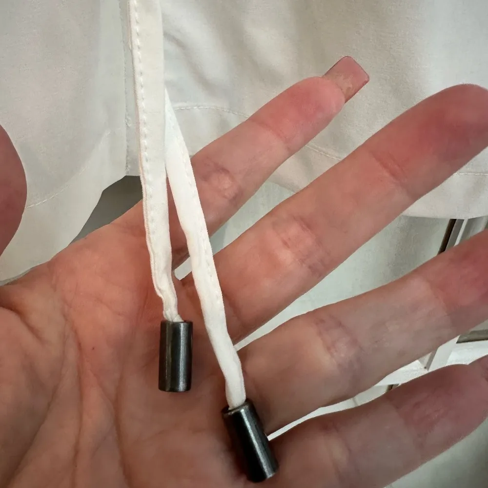 J. Jill Pure Jill Fit Caper Lightweight Zip Pocket Drawstring Jacket Size Medium White - Image 5