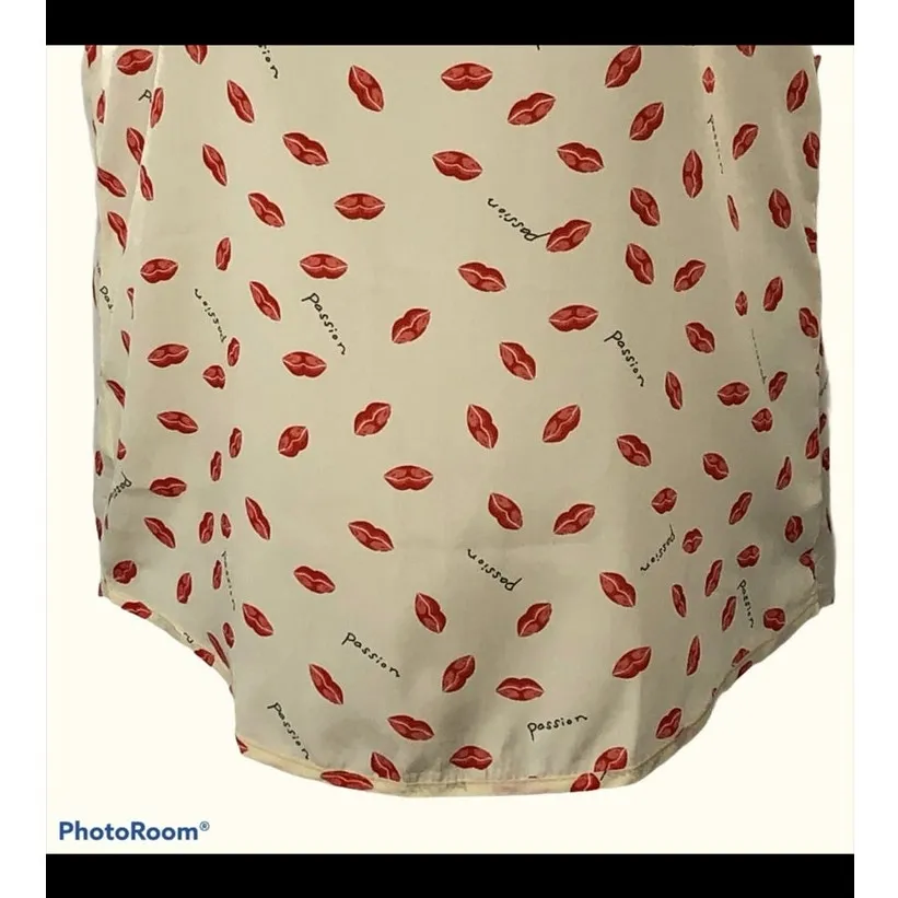 Red Hot Lips "PASSION" Cami Blouse XL Cream Red Lips Whimsical Sleeveless - Image 5