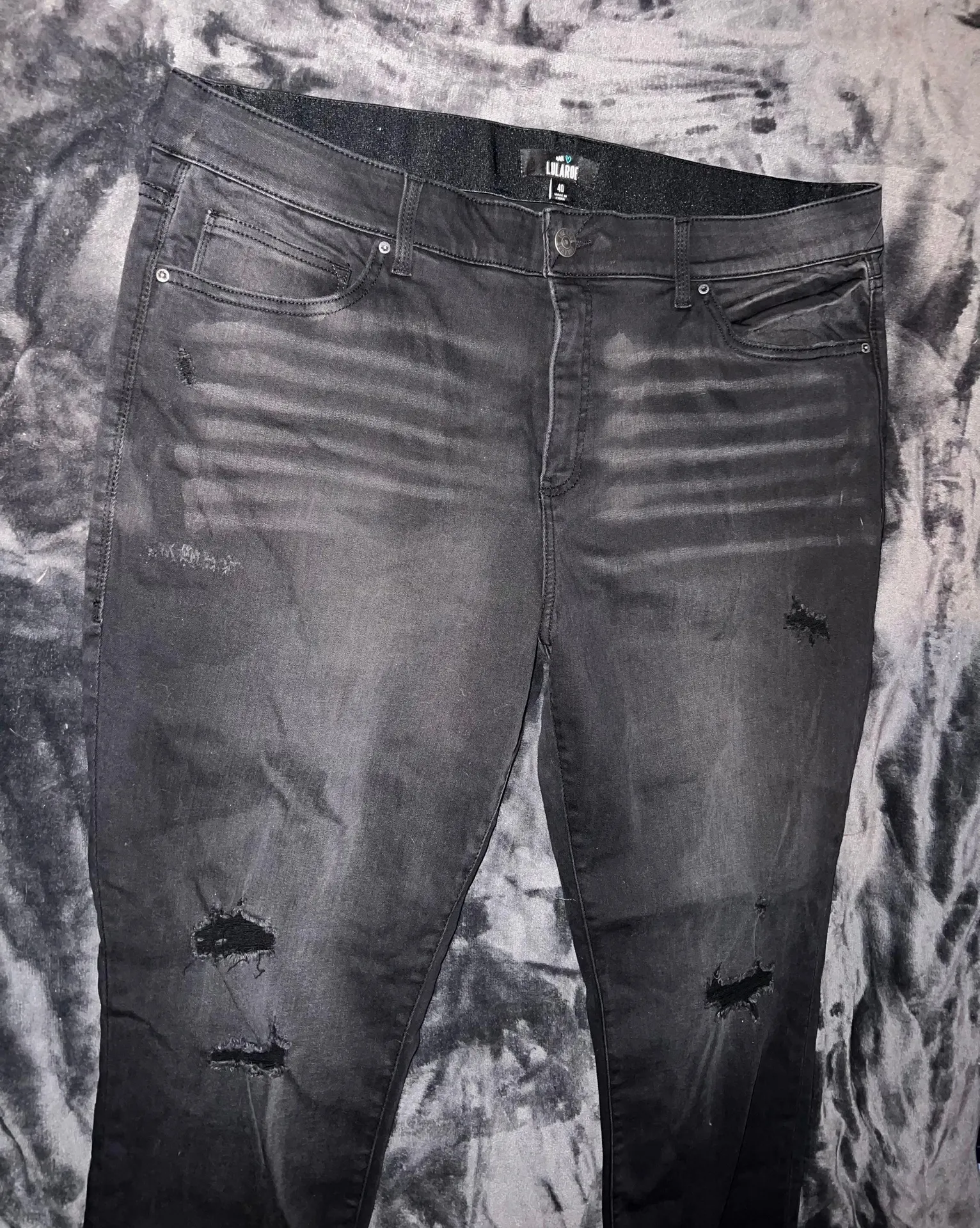 LuLaRoe Black Denim Distressed Skinny Jean - Image 7