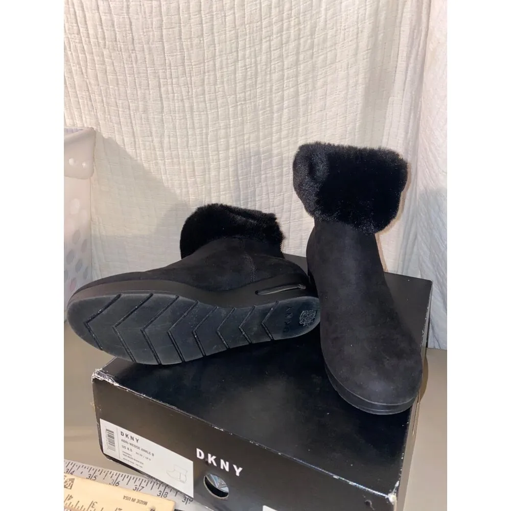DKNY Women's  US 8.5 Wedge Heel Zip Up Ankle Boot Black Faux Fur Comfortable - Image 5