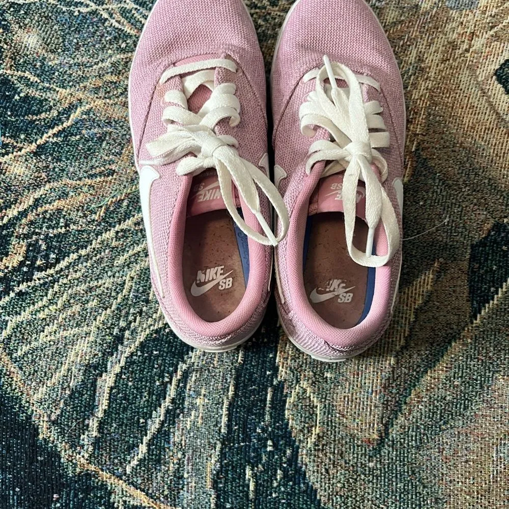 Nike Pink Suede Sneakers 9 Nike SB Check Solarsoft Canvas 877164-601 Pink Foam - Image 8