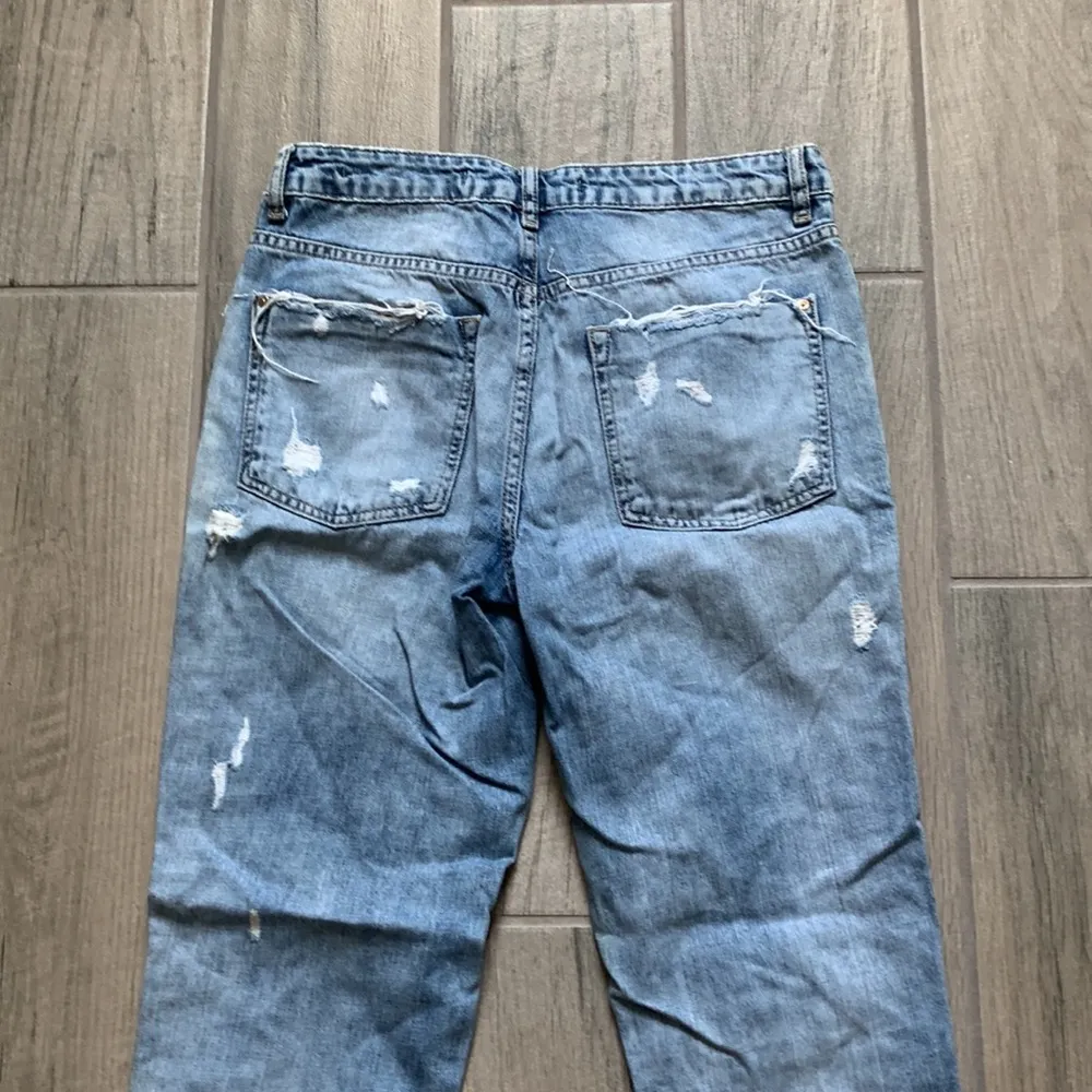 Zara premium wash distressed jeans - Image 6