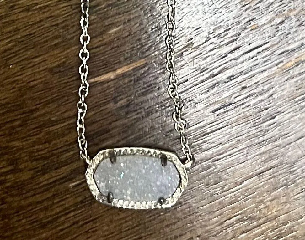 Kendra Scott Neckalce - Image 2