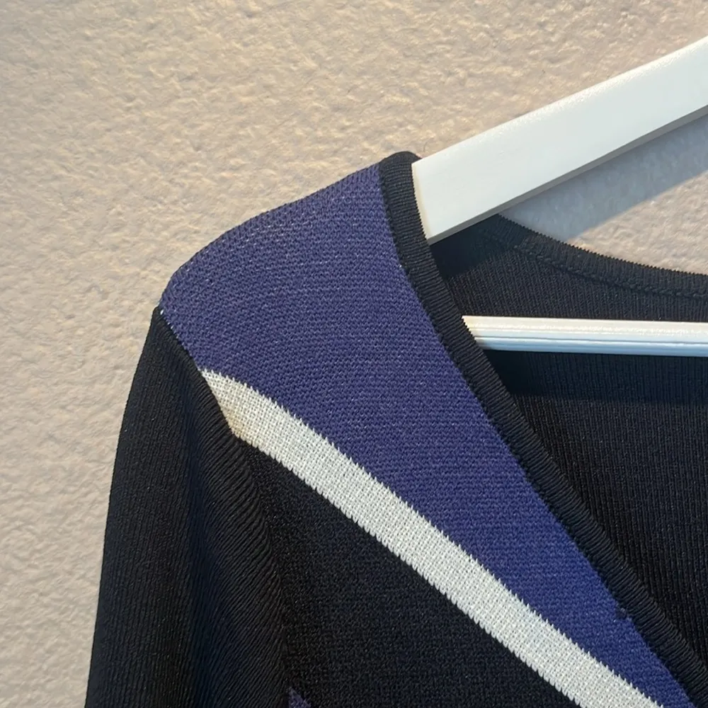 New INC Women’s Geometric Black Blue Tunic v Neck Sweater Size Large NWT - Image 6