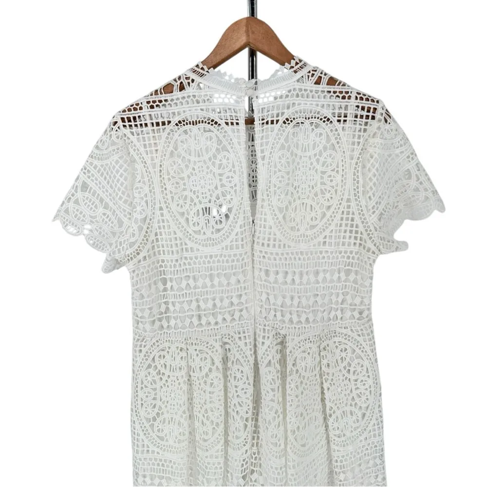 Olivia Culpo x Le Tote White Medallion Lace High Neck Midi Dress size Large - Image 7