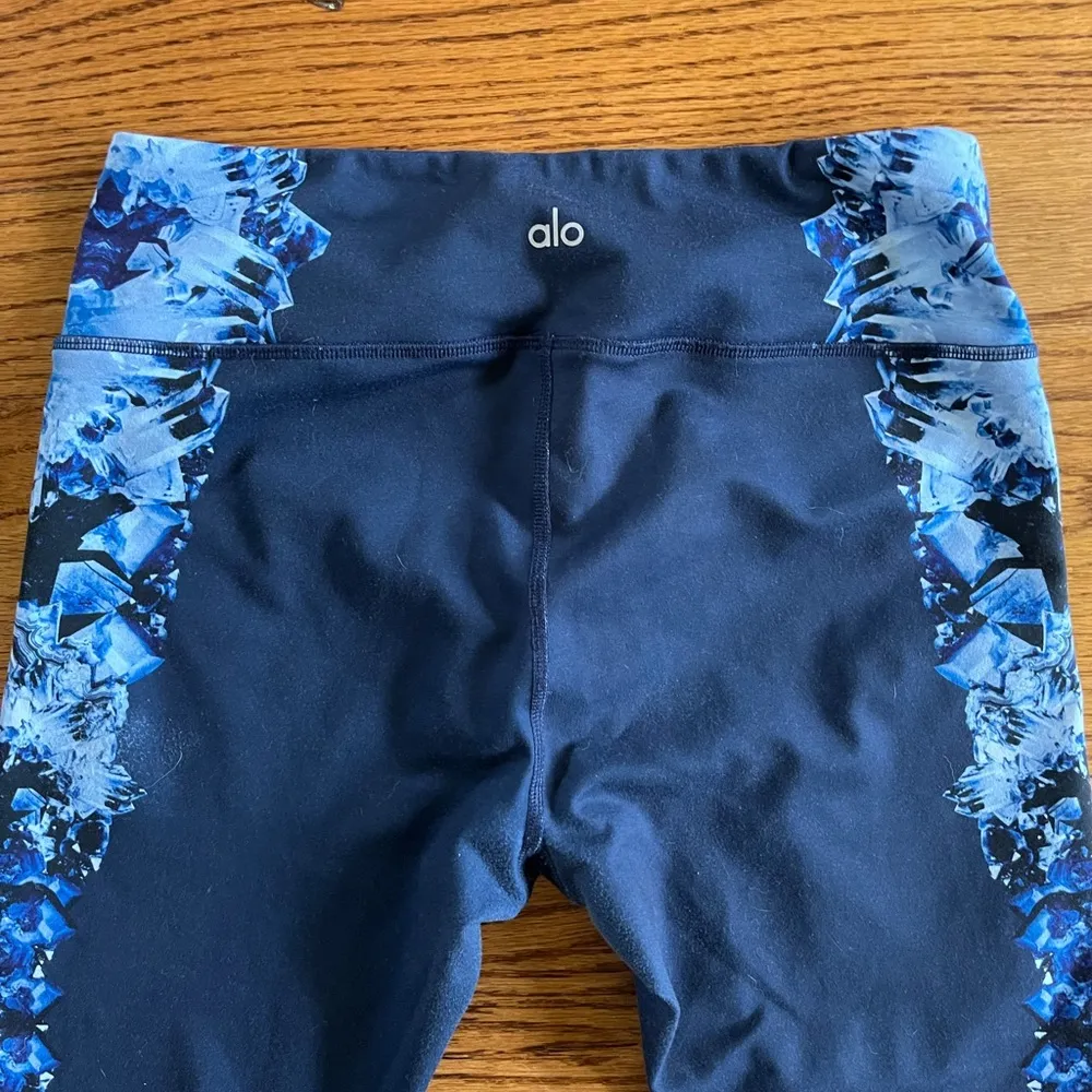 Alo yoga leggings - Image 3