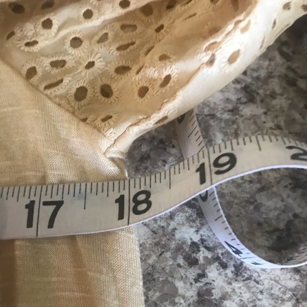 Cupio Eyelet Puff Sleeve Yellow Blouse Medium NWT - Image 8