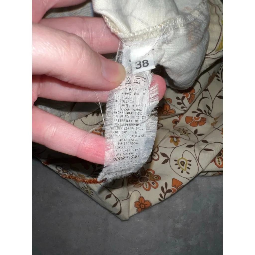 Women's Stradivarius Cream Orange Floral A-Line Skirt US 6 - Image 6