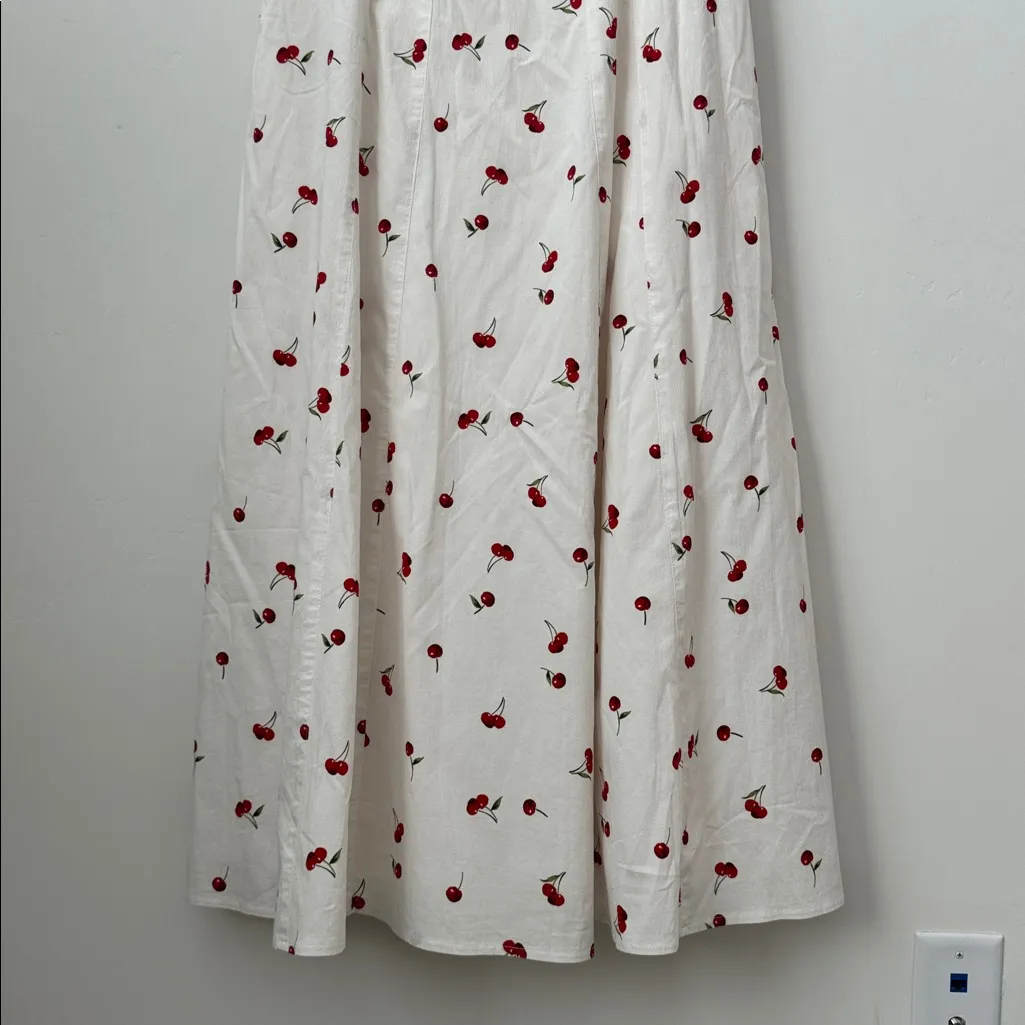 The A&F Mila Stretch Midi Dress in Cherry Print Size: L - Image 5