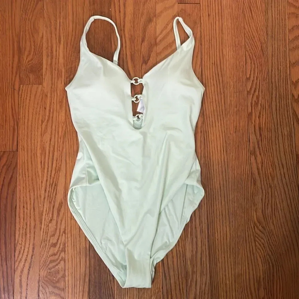Andie The Romana One Piece LT swimsuit pistachio Green size small tall NWT‎ - Image 3