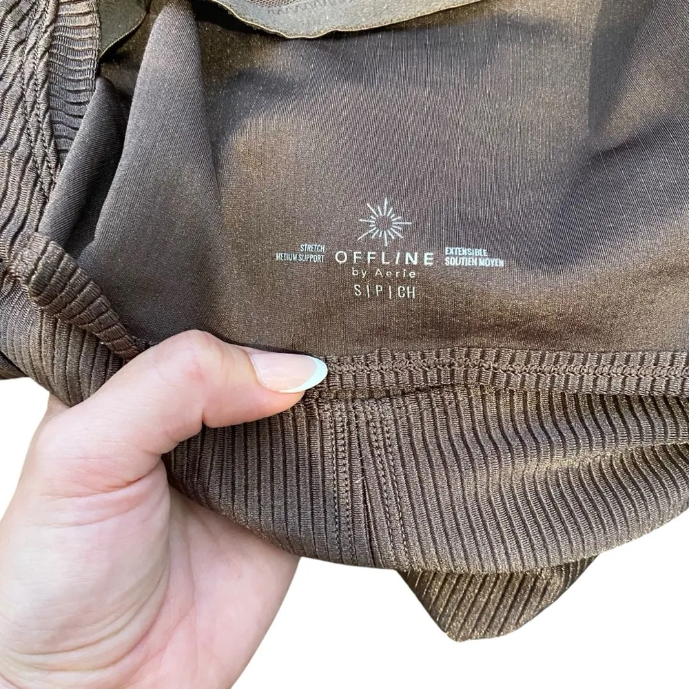 Aerie Offline Ribbed Shine Twist Front Sports Bra In Relic Brown Small - Image 6