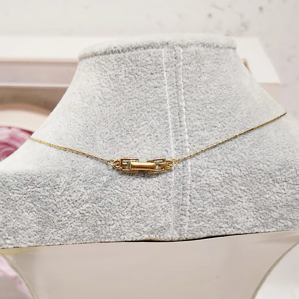 Authentic Givenchy Rare Vintage GG Heart 18kt Gold Vermeil Necklace - Image 10