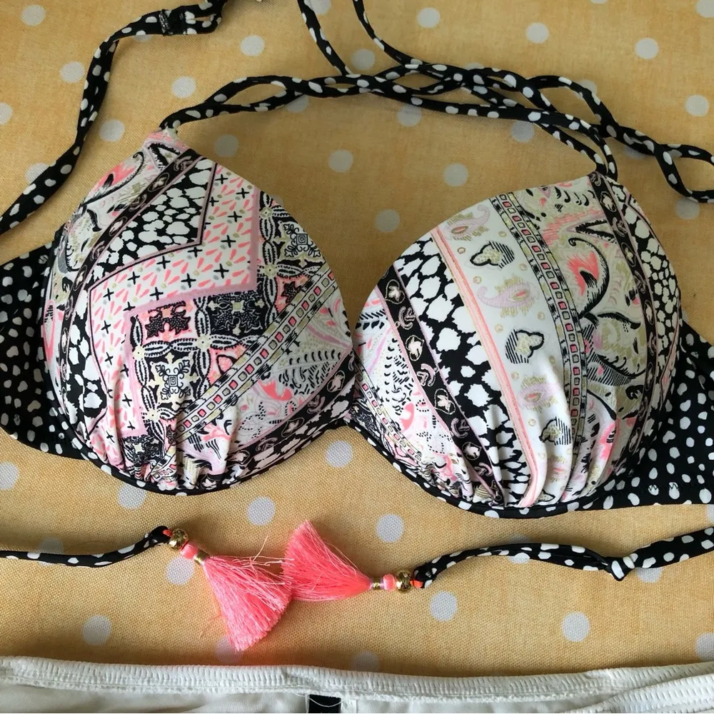 VICTORIA SECRET Bombshell Padded Push Up Bikini Top 36C& Kenneth Cole bottoms XL - Image 5