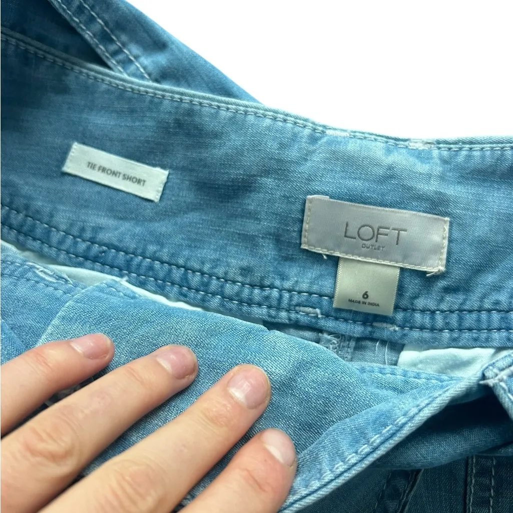 LOFT Light Blue Tie-Front Jean Shorts NWT size 6 - Image 2