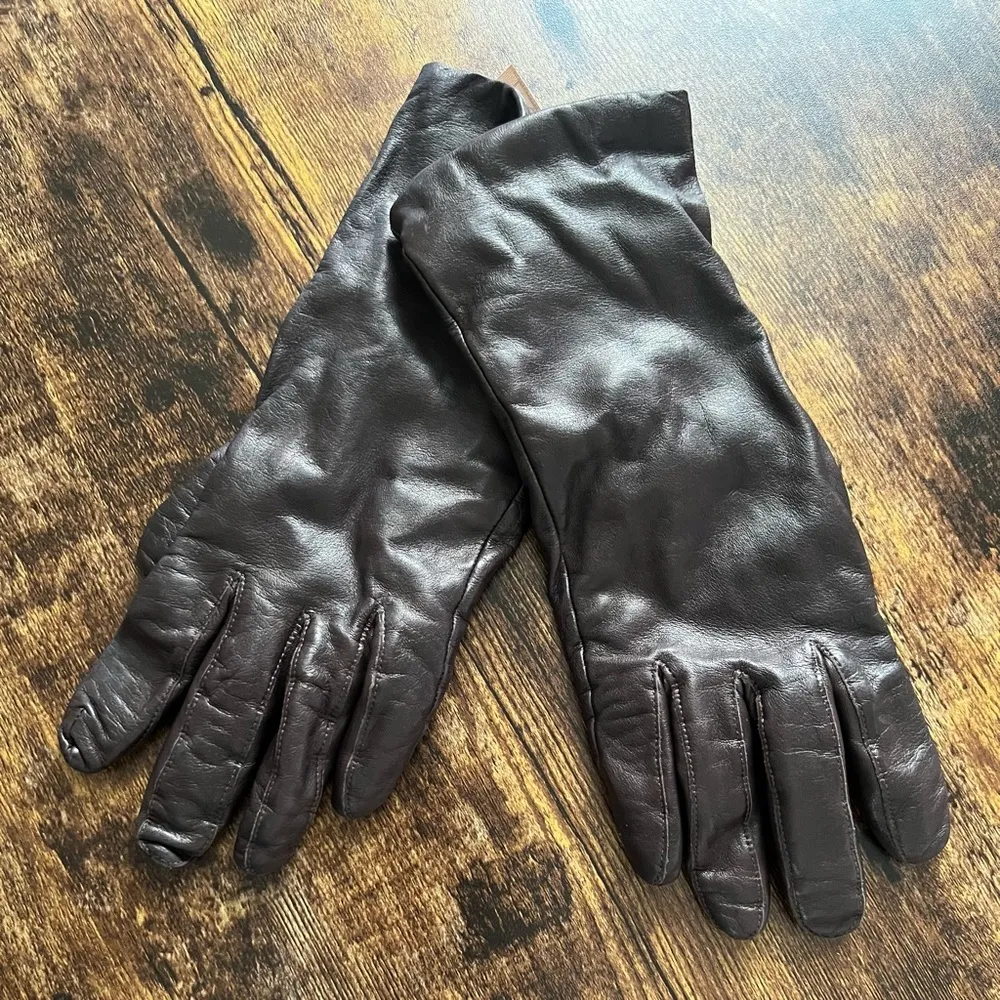 VINTAGE: Aris | womens leather, cashmere lined driving gloves. Size: 7 - Image 7