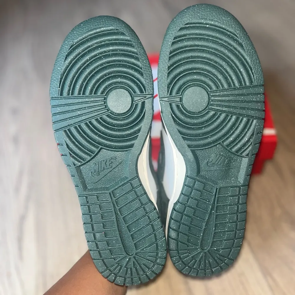 Nike  dunks - Image 6