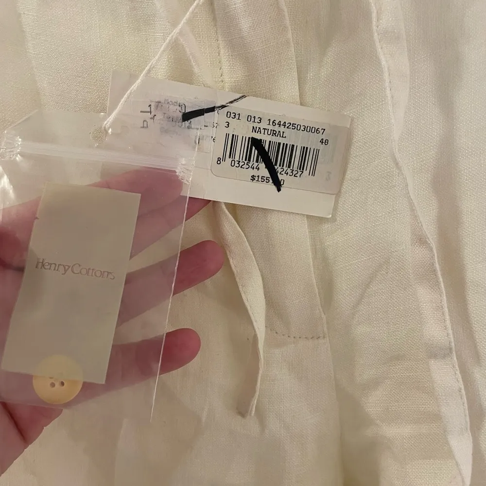 Henry cotton’s wide leg cropped linen pants natural size 48 NWT - Image 2