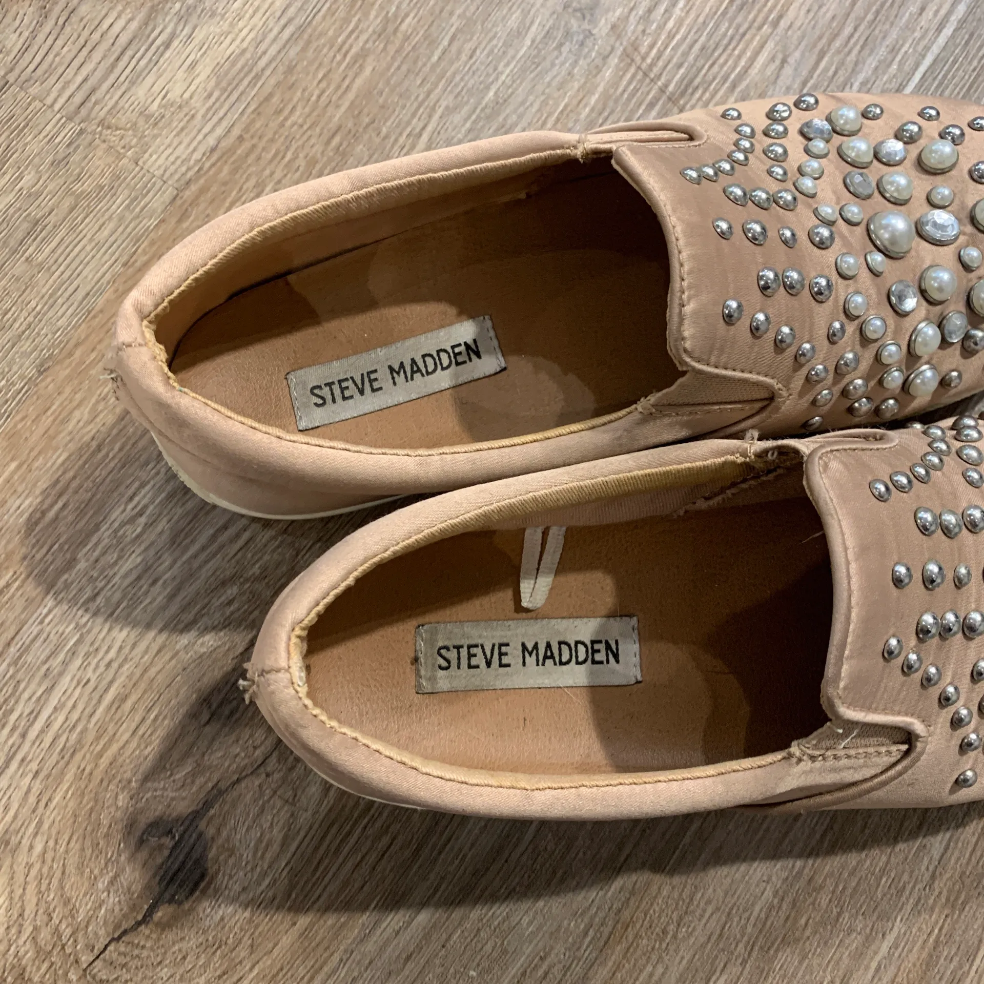 Steve Madden Pink Pearl Slip On Shoes - Image 6