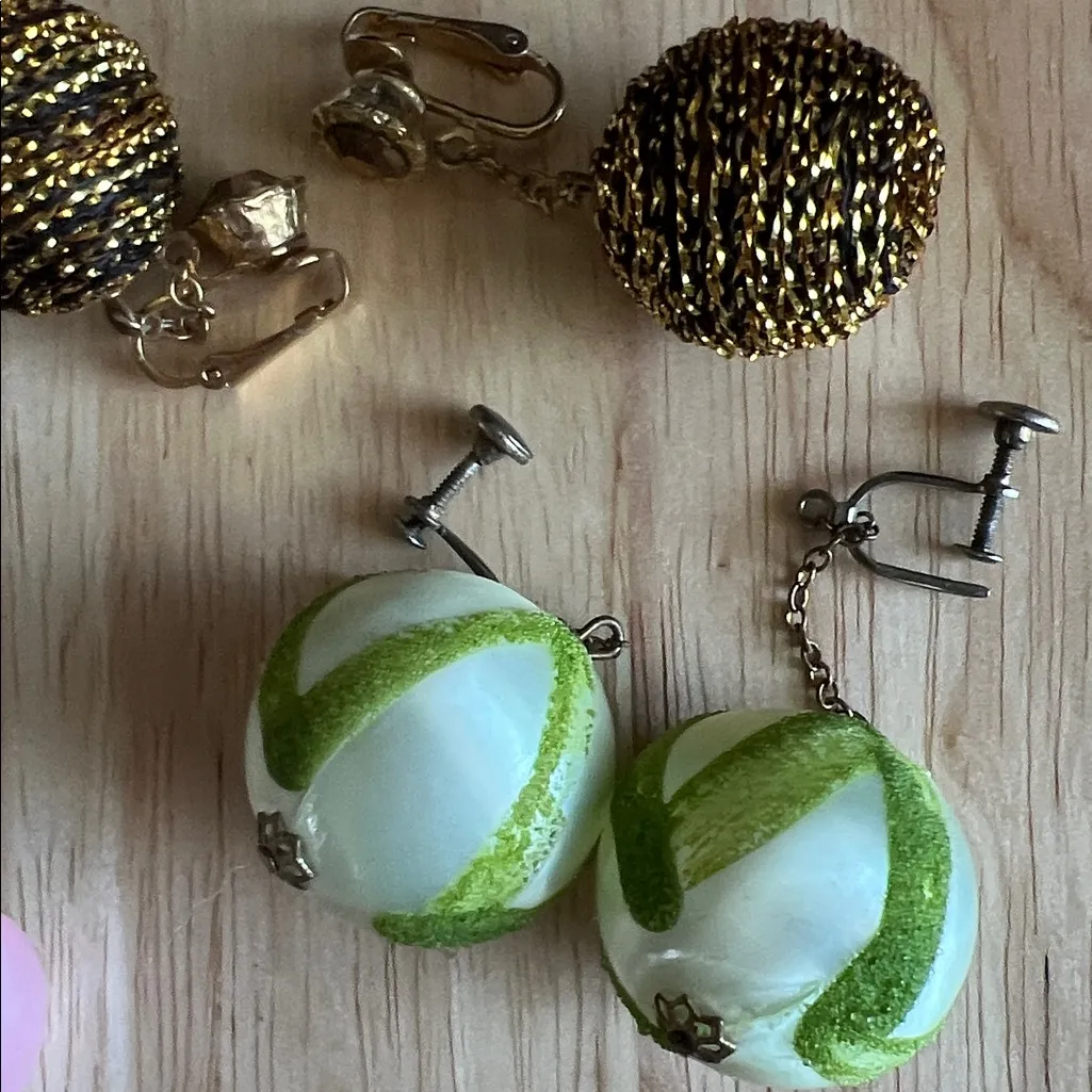 Vintage Clip - Image 2