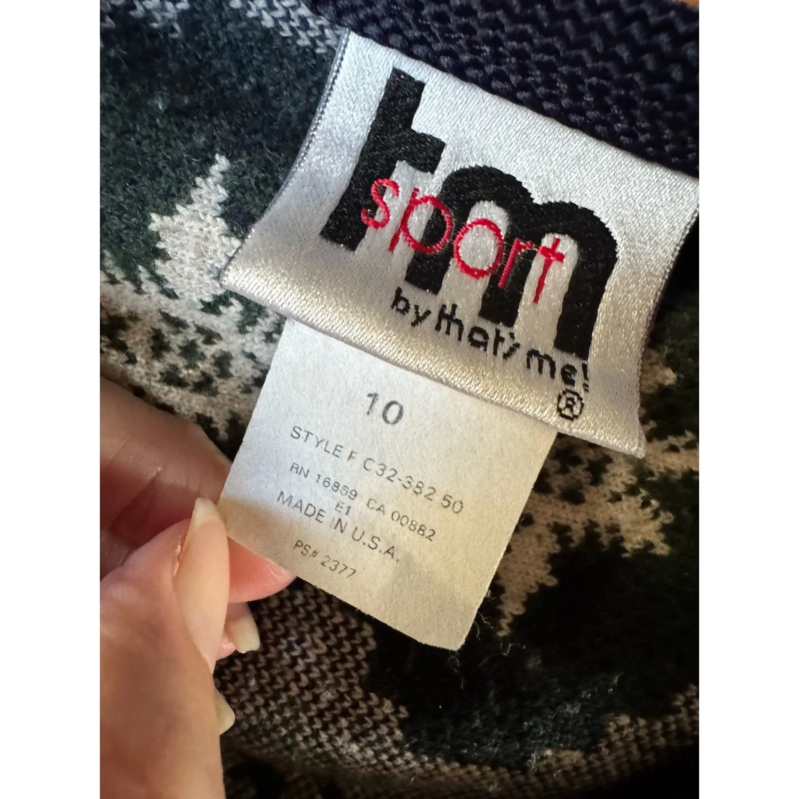 TM Sport Vintage Reindeer Snowflake Fair Isle Full Zip Fleece Vest Size 10 Green - Image 5