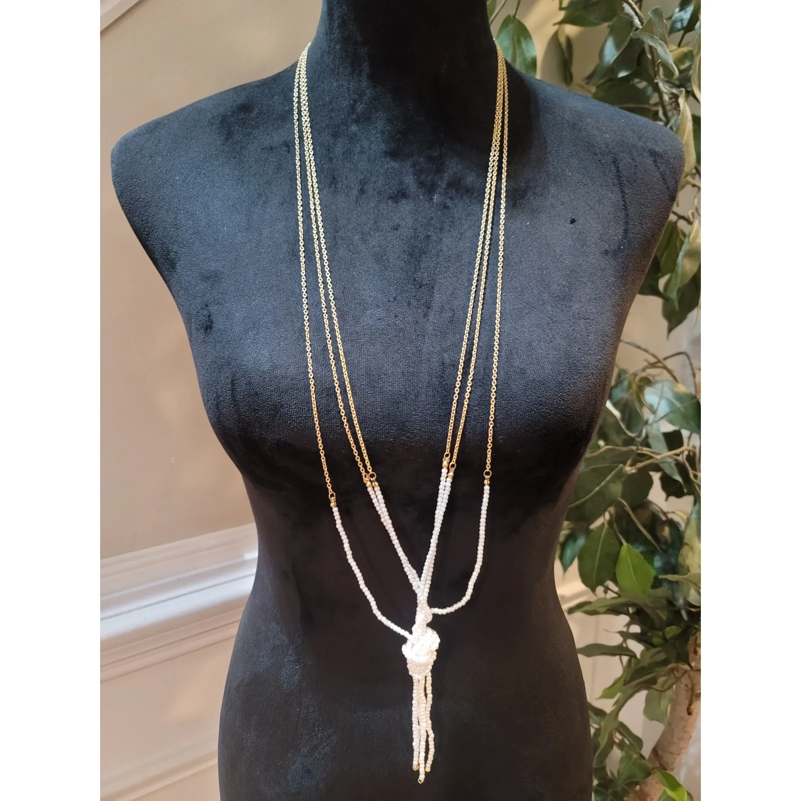 NY Women's Gold Chain And Pearl Beaded Long Necklace With Lobster Claw Lock - Image 2