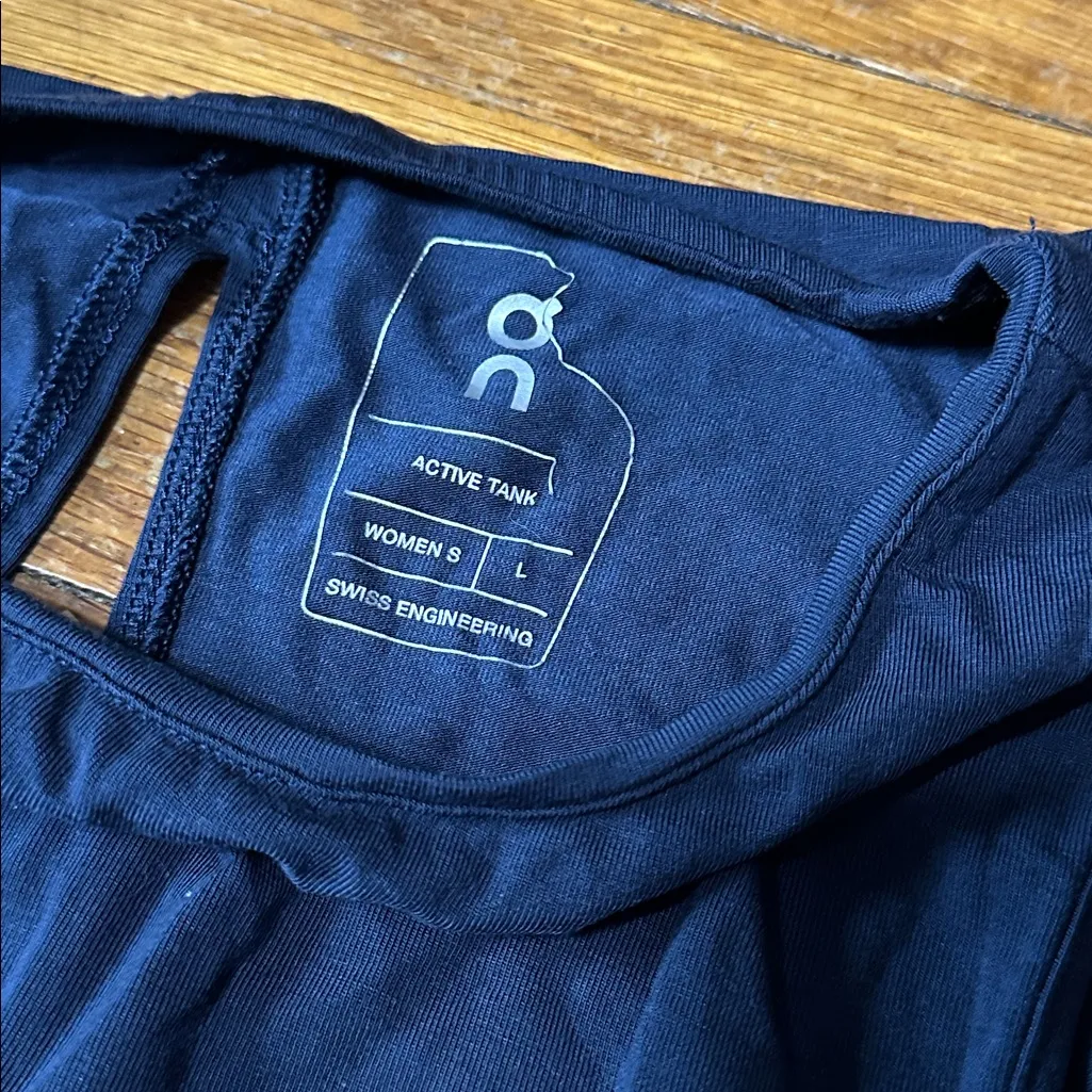 On Running Women’s Deep Blue Active Tank Top, Open Back, Large - Image 2