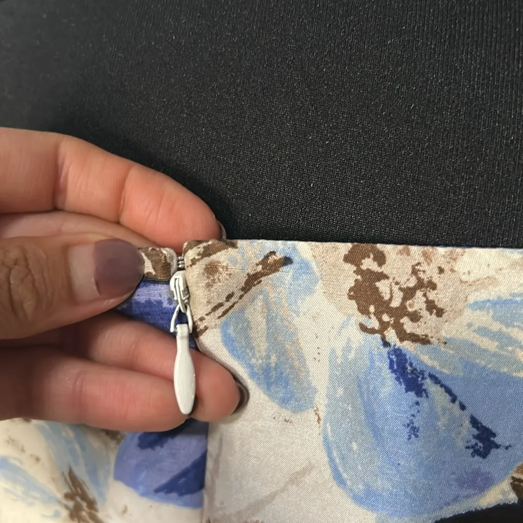 Banana Republic Floral Dress - Scoop Neck | Size 4 | Elegant Print - Image 5