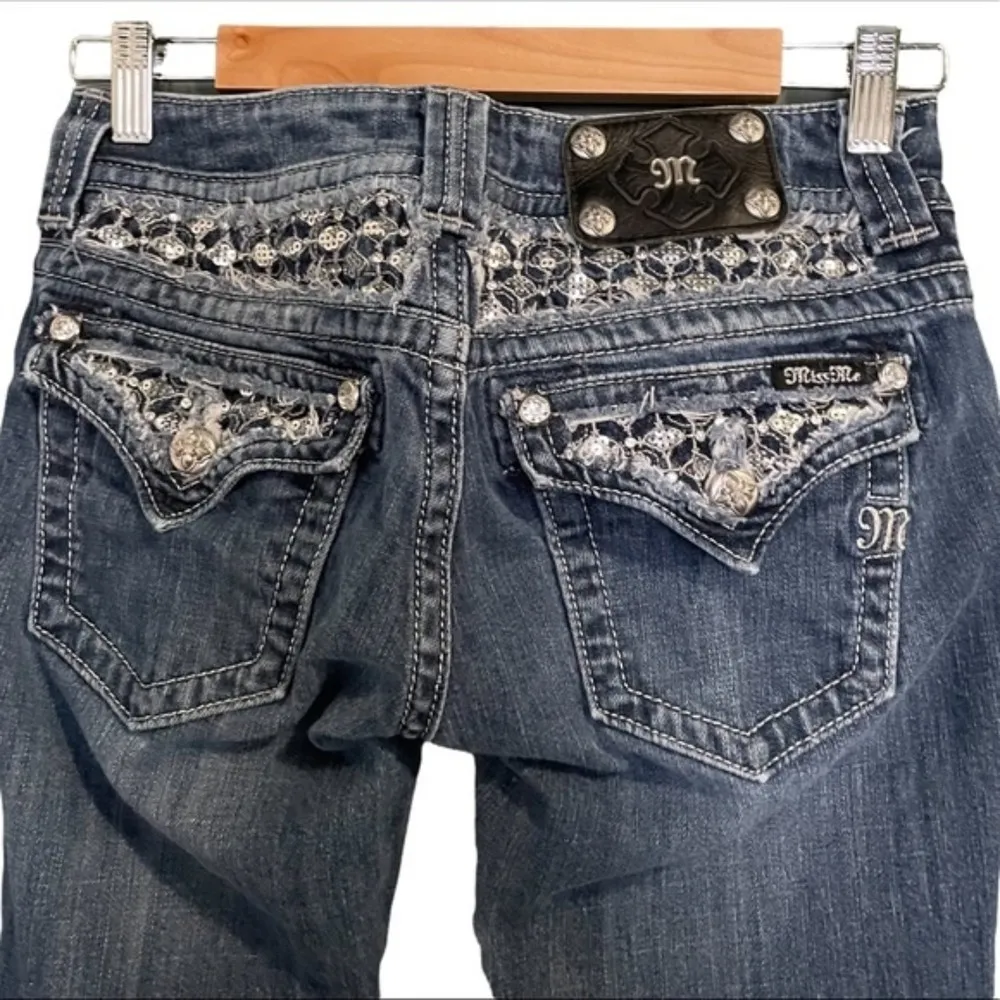 Miss Me Jeans Skinny Embroidered Rhinestone Bling Medium Wash Size 27 JP6211S - Image 14