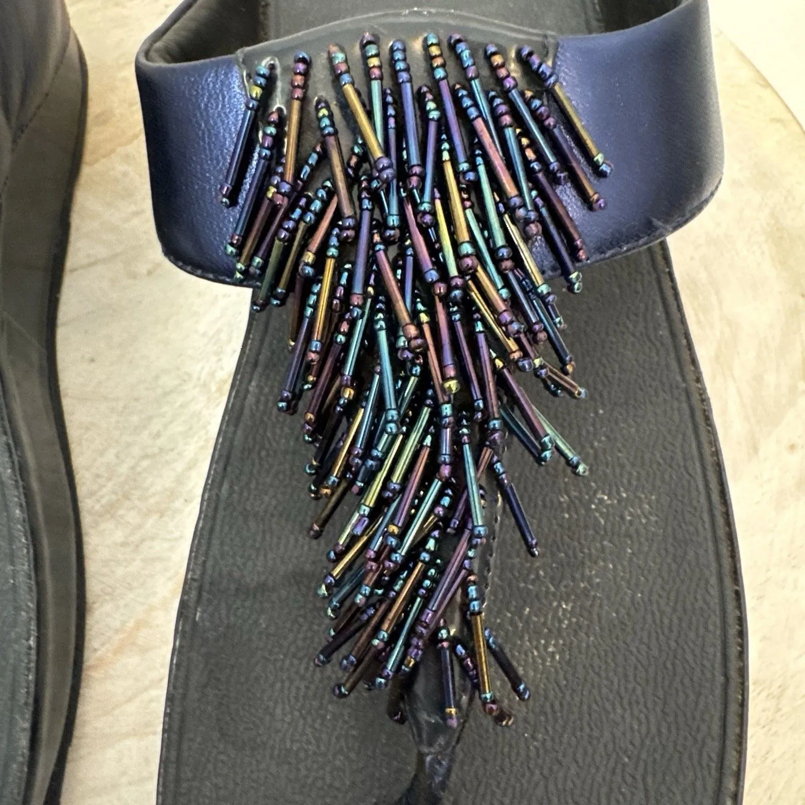 FITFLOP Rumba Iridescent Beaded Toe Post Sandal Women Size 10 Metallic Blue 336 - Image 8