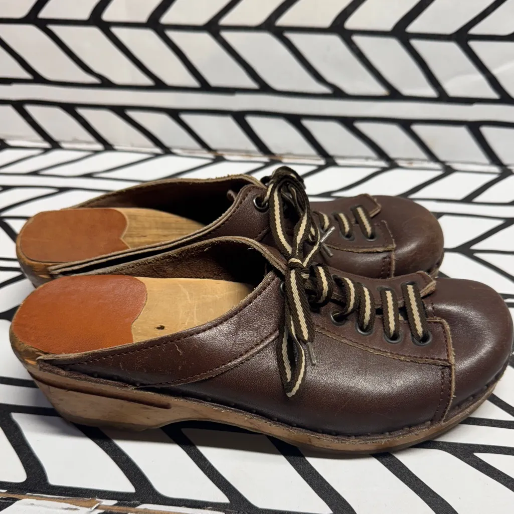 Troentorp Bastad Vintage Leather Lace Up Wooden Clogs size 38 = 8/8.5 US Brown - Image 3