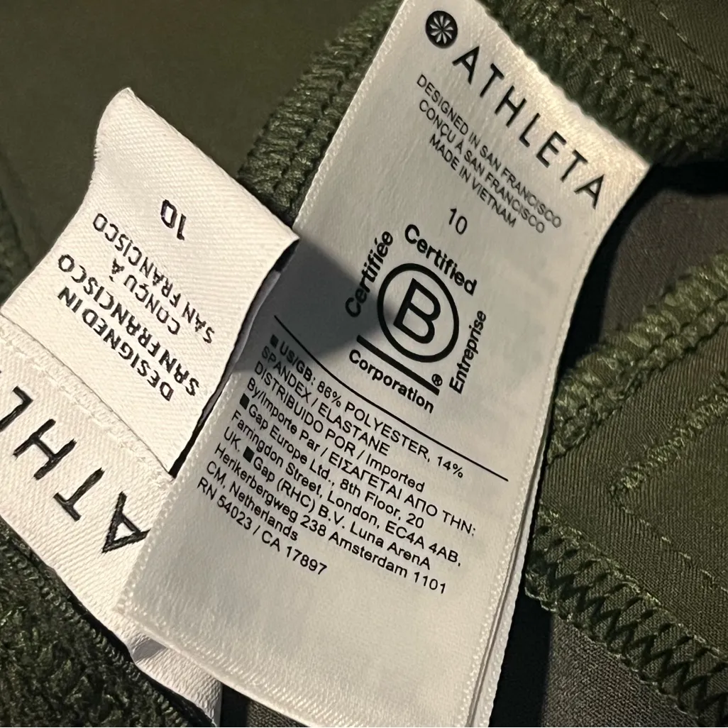 Athleta endless high rise cargo pants 10 - Image 13
