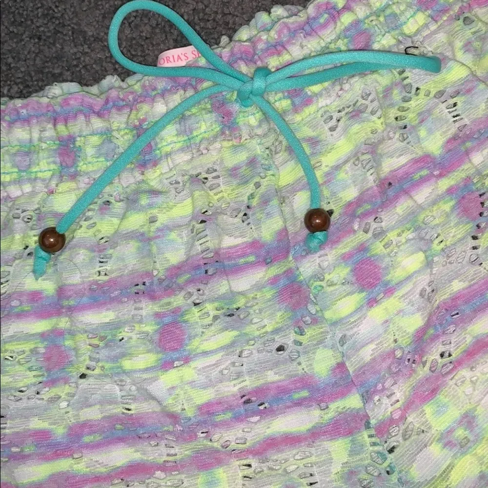 VICTORIAS SECRET VINTAGE SWIM COVERUP SHORTS - Image 2