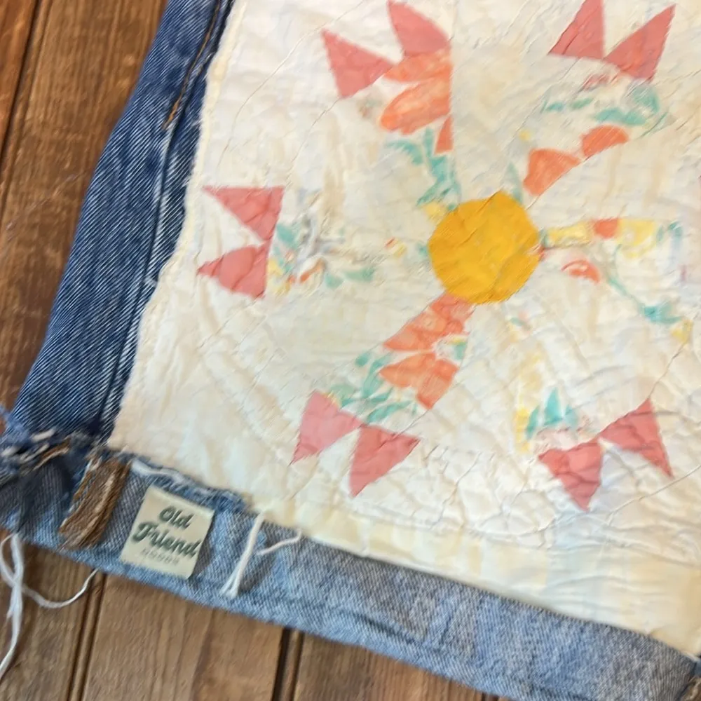 Vintage Levi’s Button fly Denim remade by hand Patchwork Women Shorts size small - Image 5